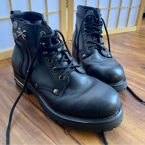 Xelement 2505 Women's 'Righteous' Black Leather Zippered Motorcycle Boots